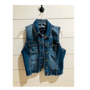 Maurices Jean vest